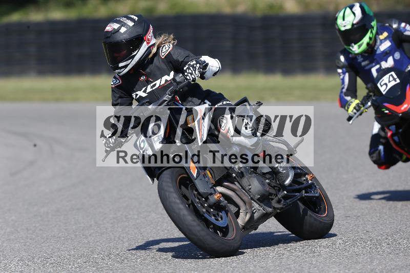 Archiv-2025/49 26.08.2025 Cornu Master School ADR/gruen-vert/60